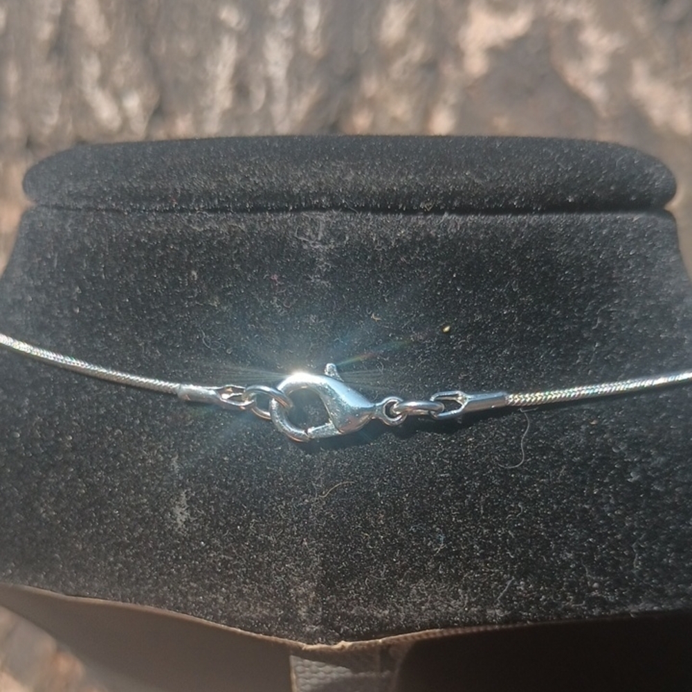 VTG Swirl Glass Pendant Necklace - Picture 6 of 6